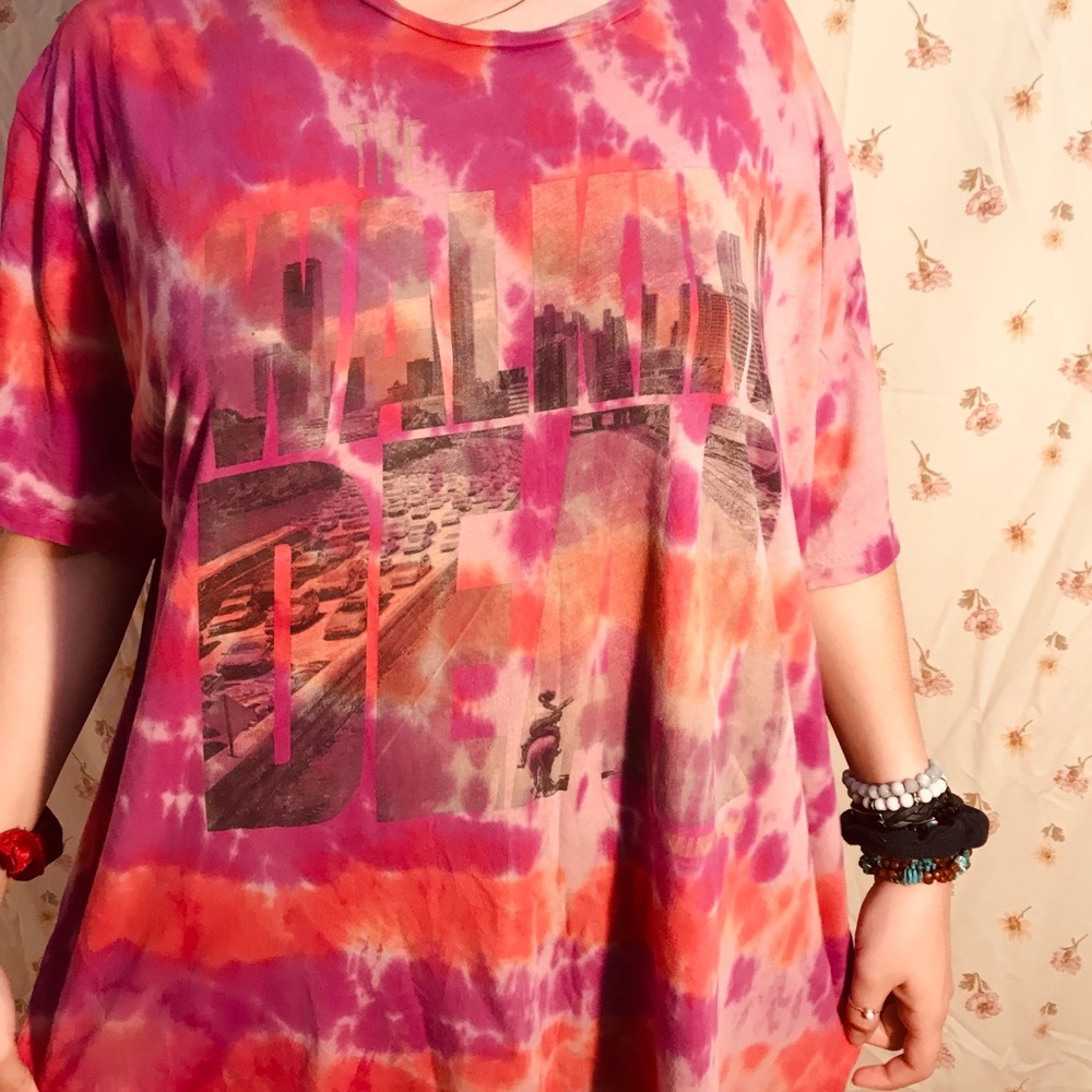 Walking dead shirt
